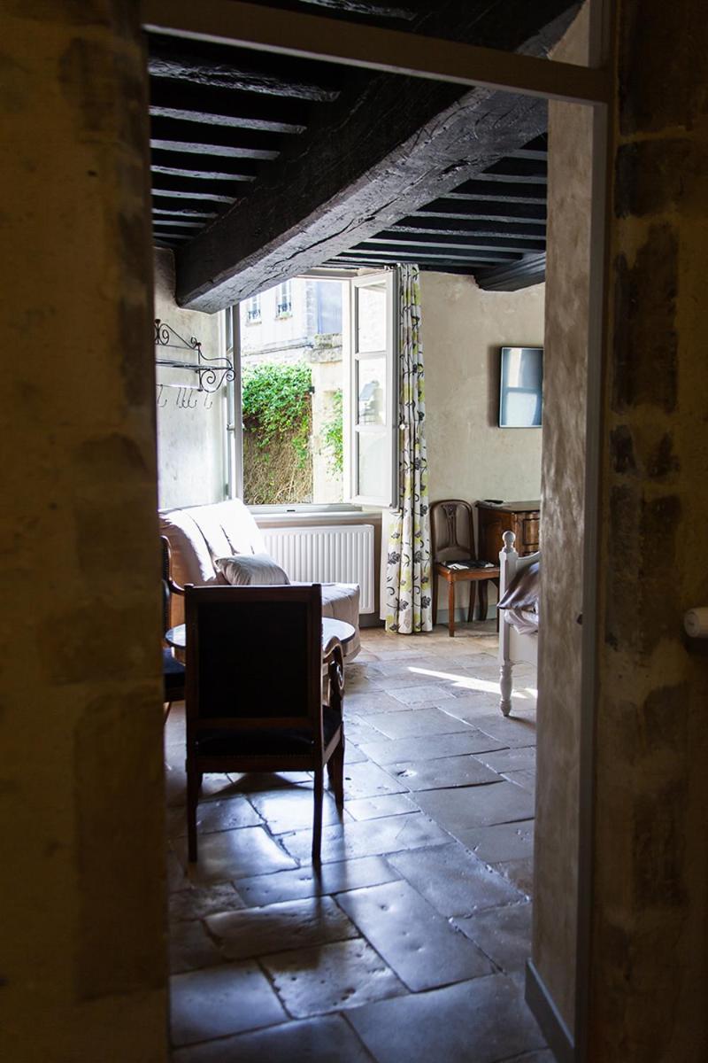 Manoir Sainte Victoire Bed & Breakfast *